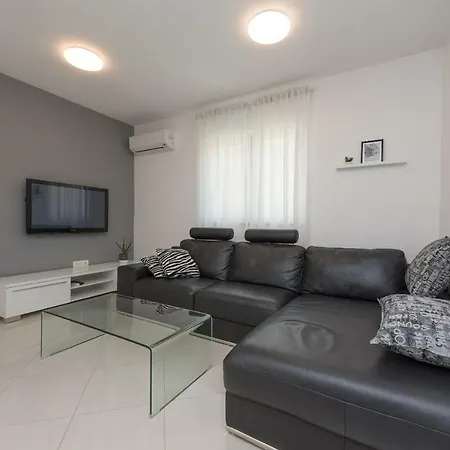 Ivona マカルスカ