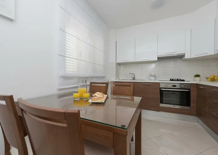 Ivona Apartment Makarska